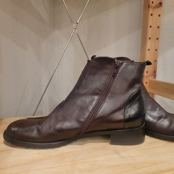 Maggie's Shoes Made in Italy Leather Boots 39 - Picture 5 of 9